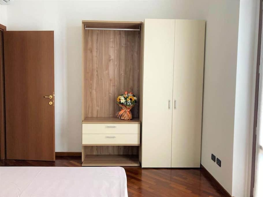 Appartamento Dante Cremona Exterior photo